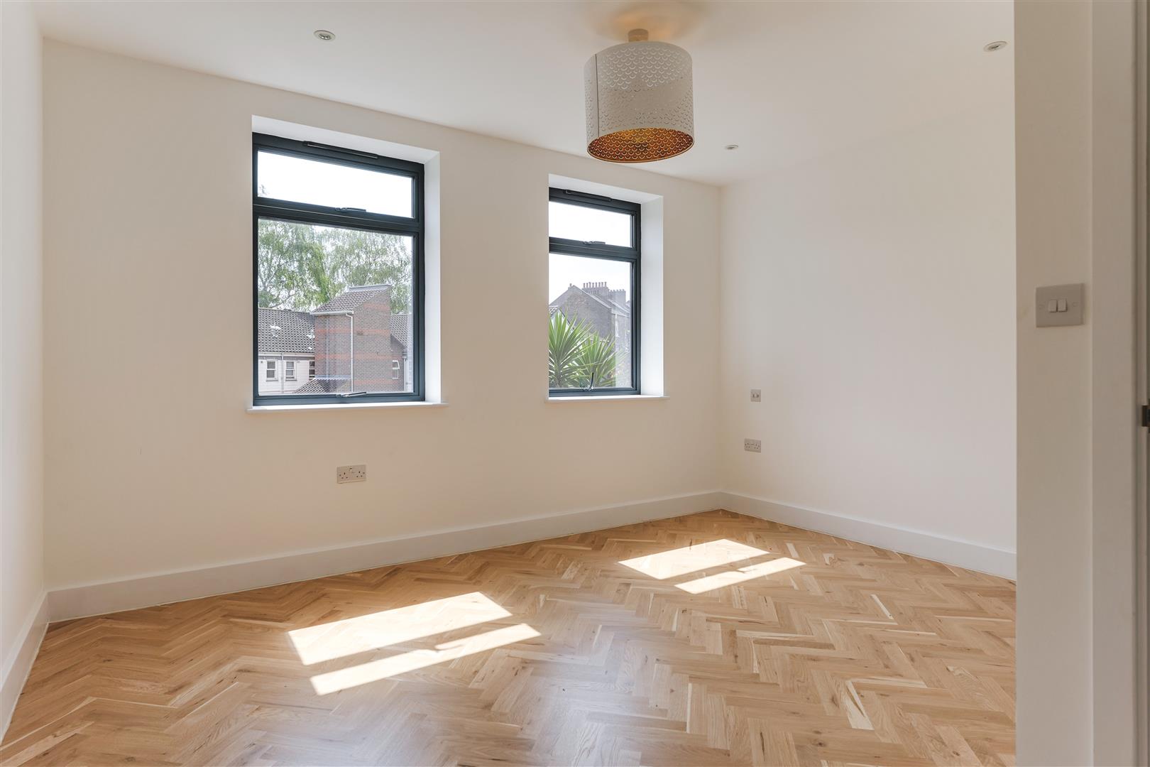 24a Barbould Road-8.jpg