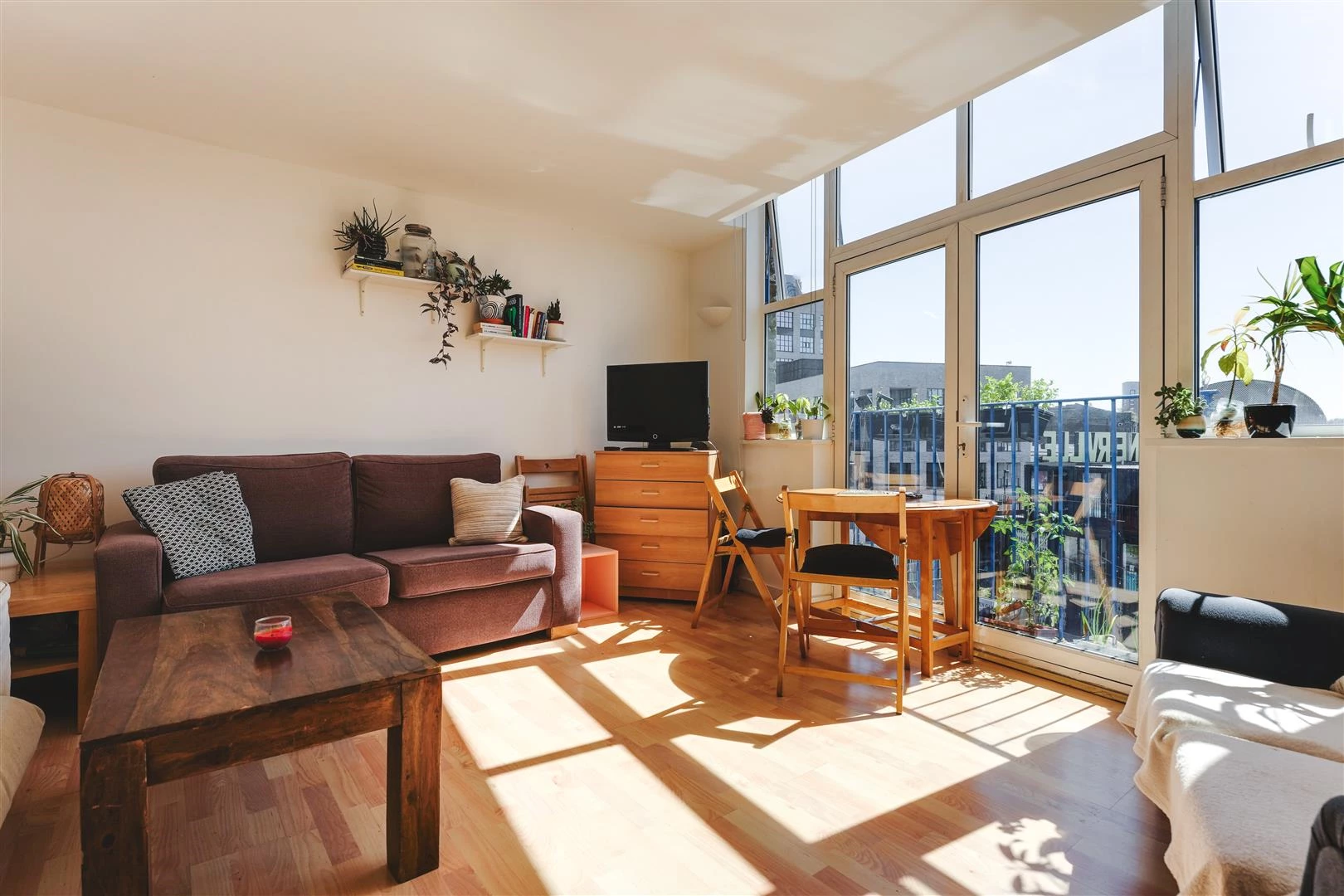 57 Andrews Road-9.jpg