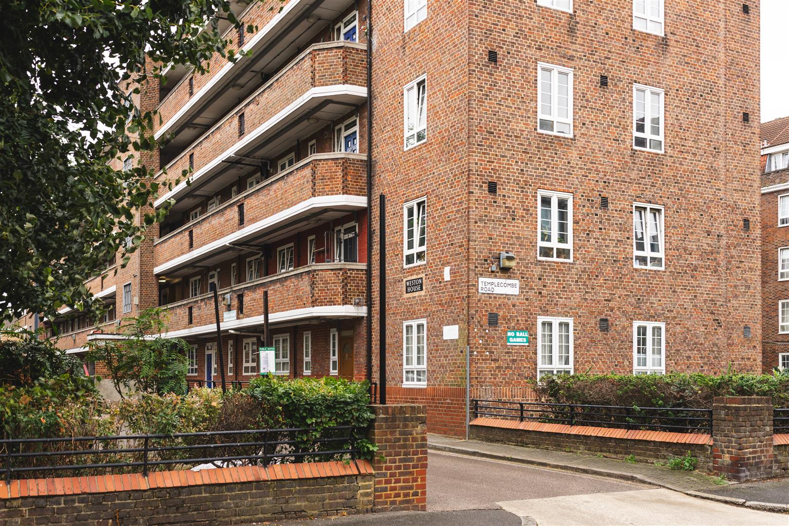 Property For Sale King Edward's Road, Hackney, E9 3 Bedroom Apartment