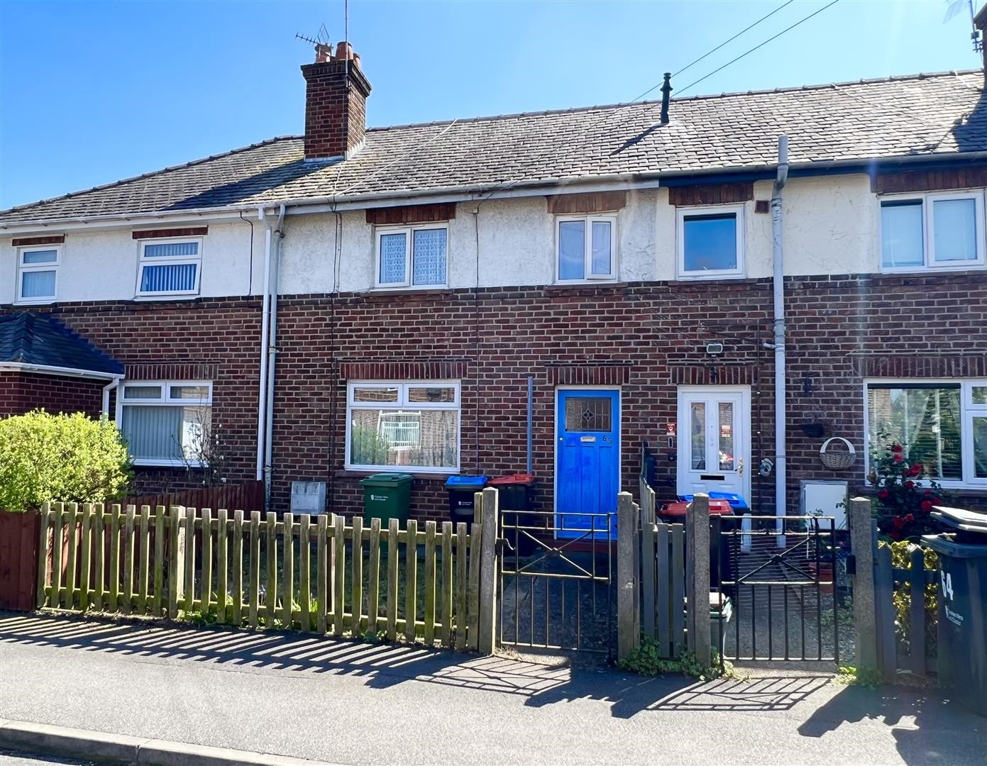 Property For Sale Allington Place, Chester, CH4 2 Bedroom House