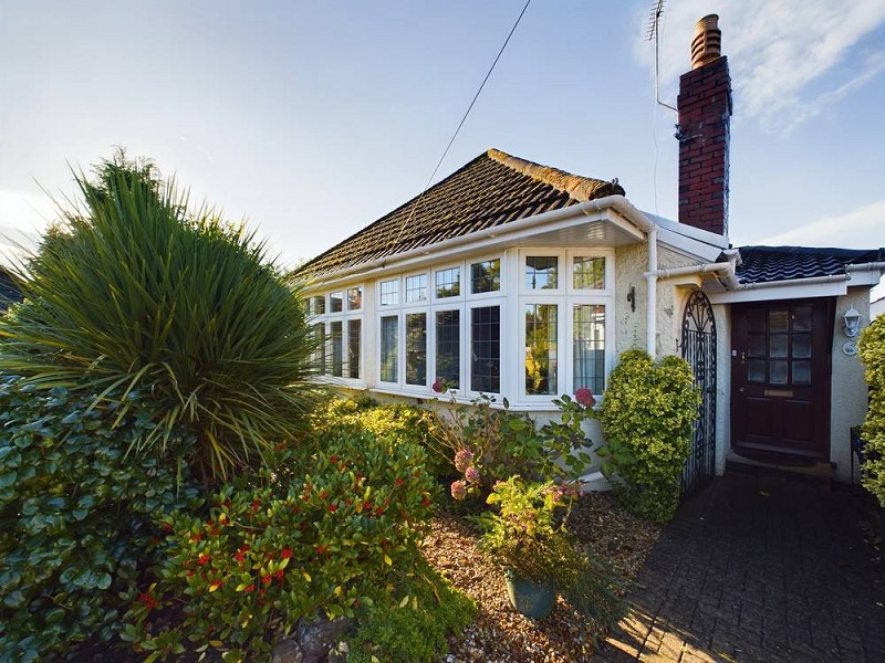 Similar Property: Detached Bungalow in Rhiwbina