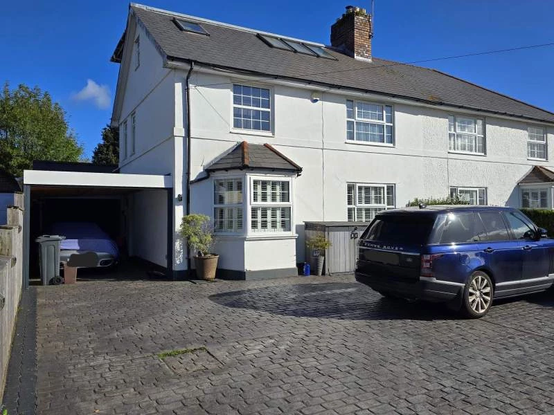 Property photo: Heol Y Deri, Rhiwbina, CF14