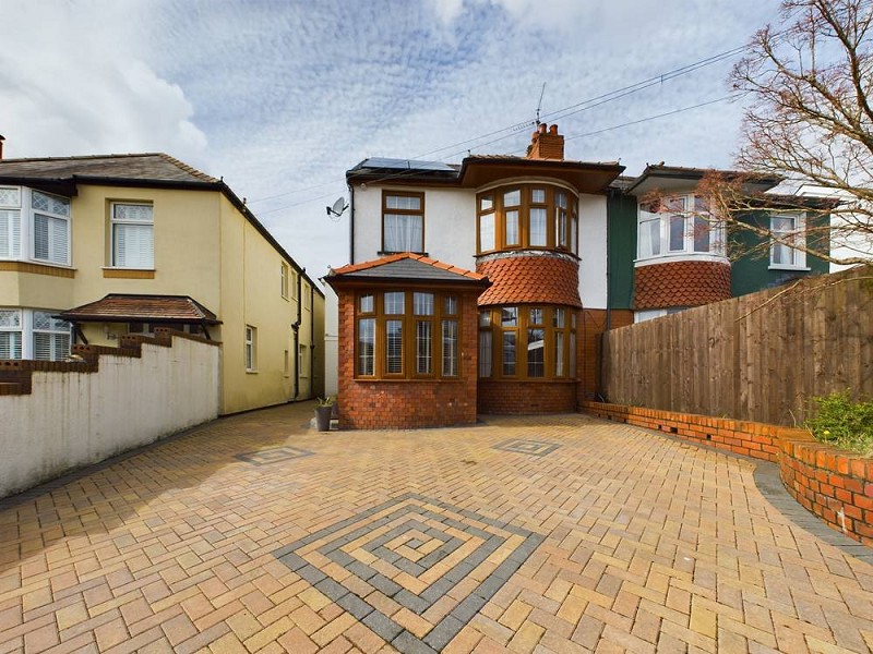 Similar Property: Semi Detached in Rhiwbina