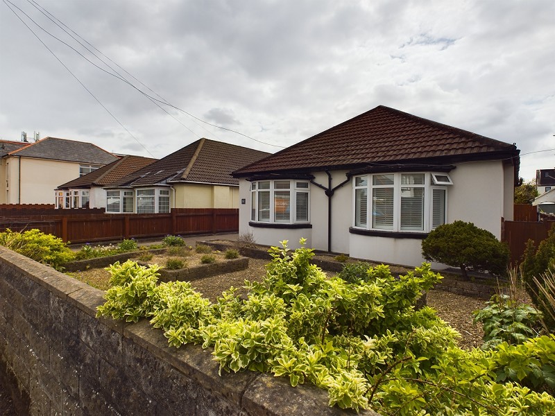 Similar Property: Detached Bungalow in Rhiwbina