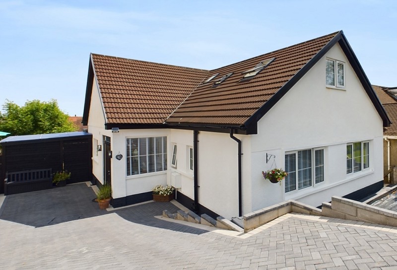 Similar Property: Detached Bungalow in Rhiwbina