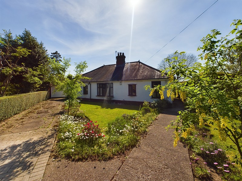 Similar Property: Detached Bungalow in Whitchurch