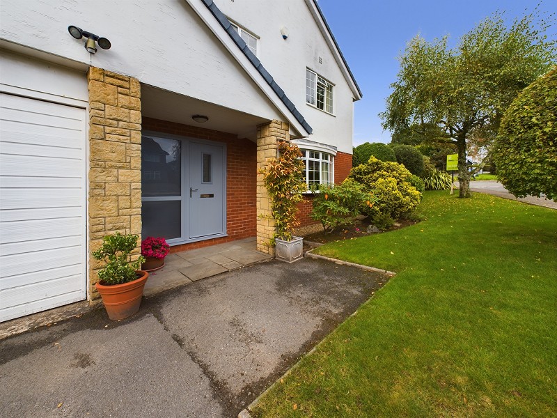 Front Garden & Entrance