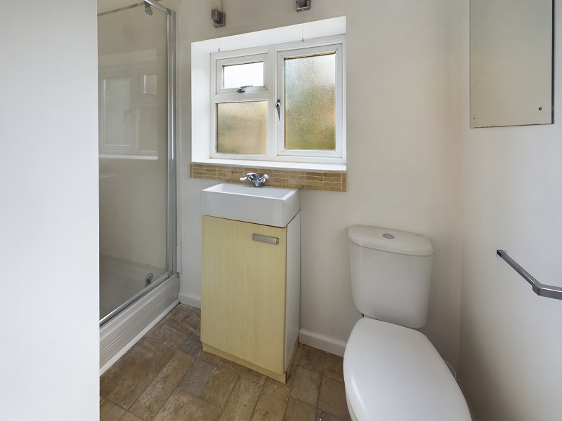 Ground floor shower room/wc