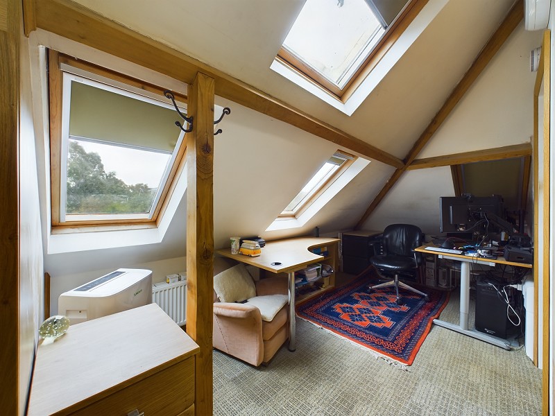 Loft Bedroom Second Angle