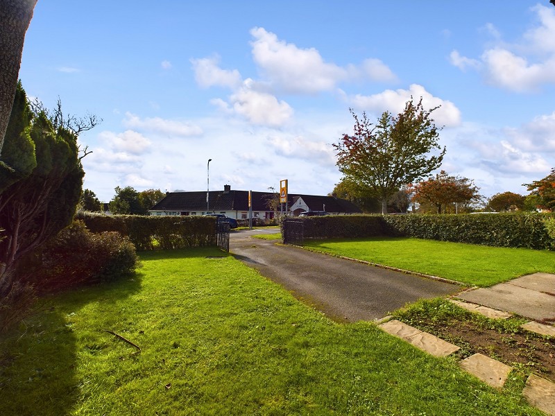 Driveway & Front Garden