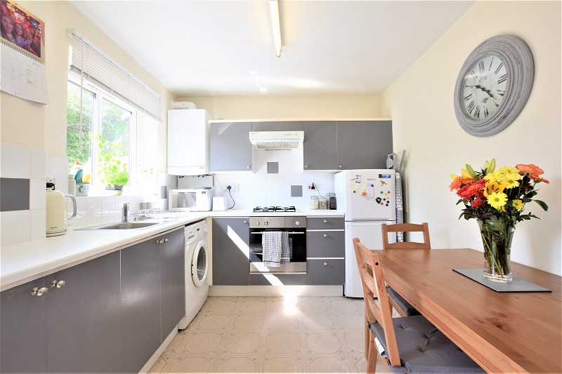 Kitchen / Breakfast Room