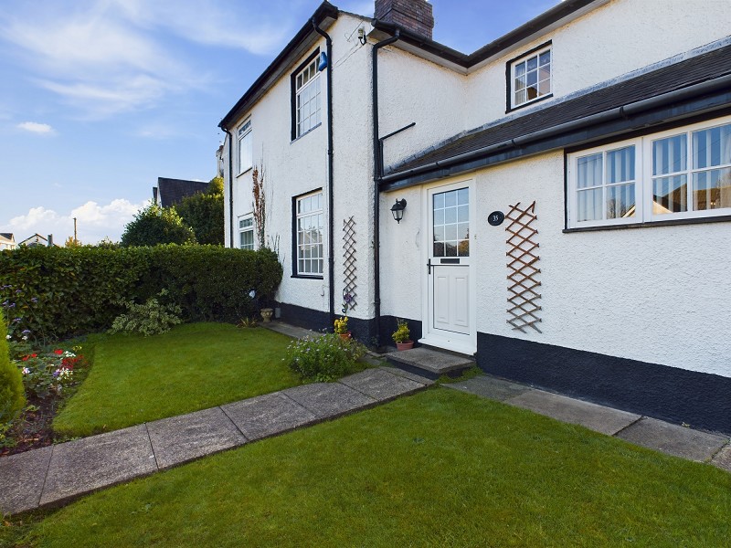 Front Garden & Entrance