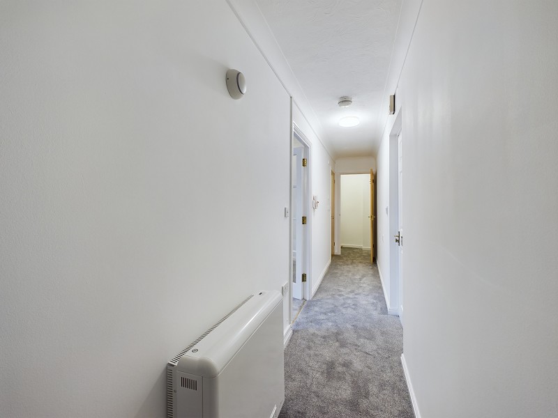 Private Hallway to Apartment