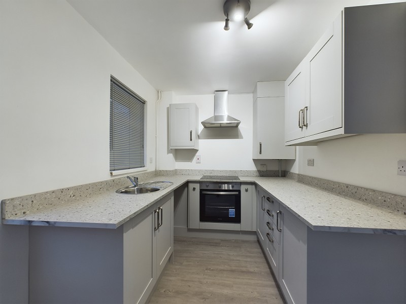 Kitchen/Dining Area