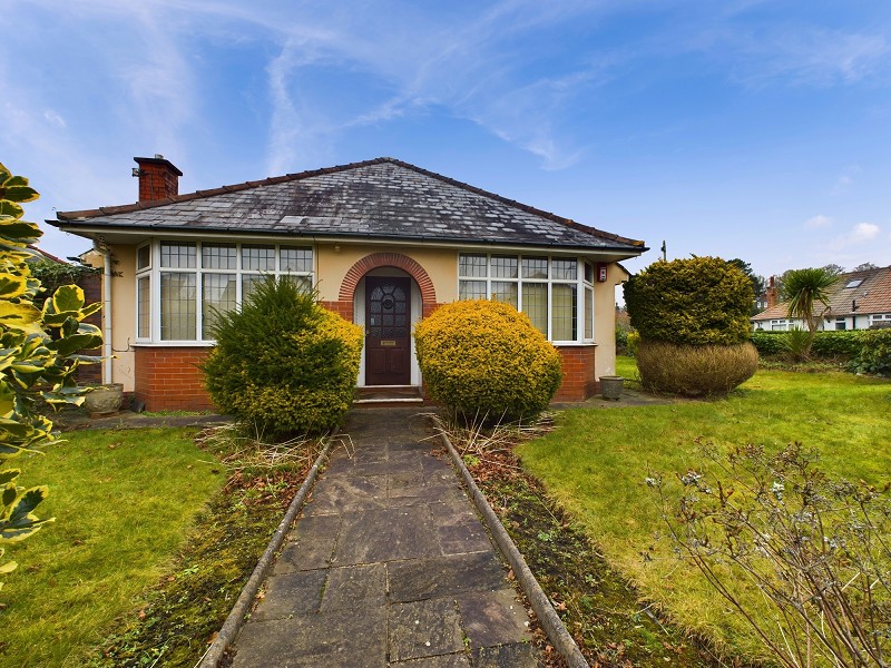 Similar Property: Detached Bungalow in Cardiff