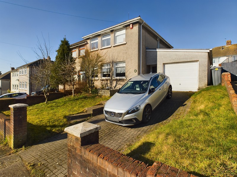 Similar Property: Semi Detached in Cardiff