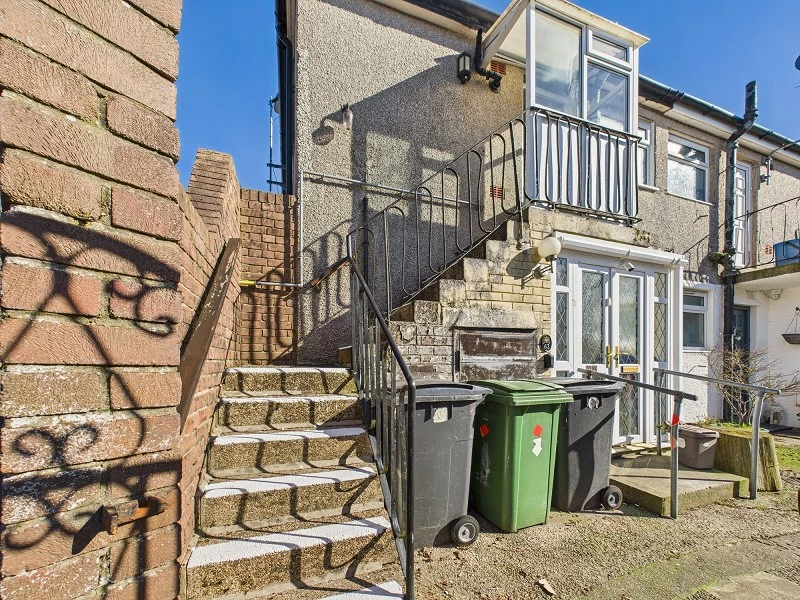 Entrance to property