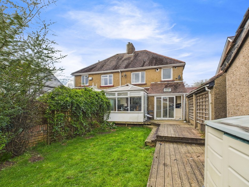 Similar Property: Semi Detached in Cardiff