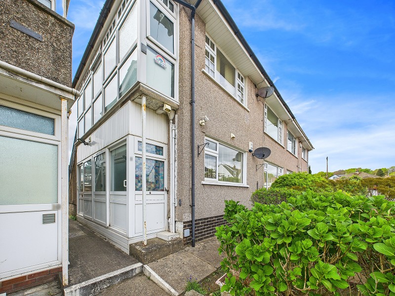 Entrance Porch