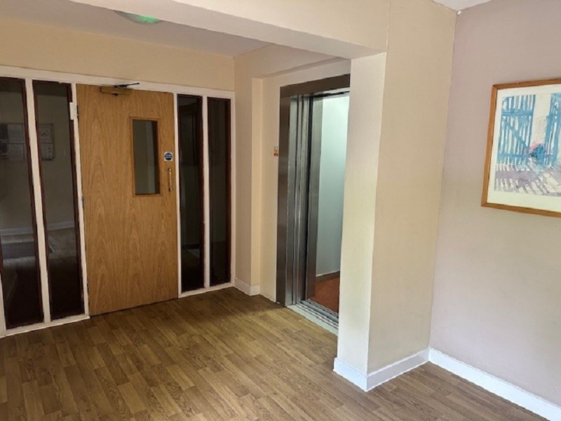 Commnal Hallway