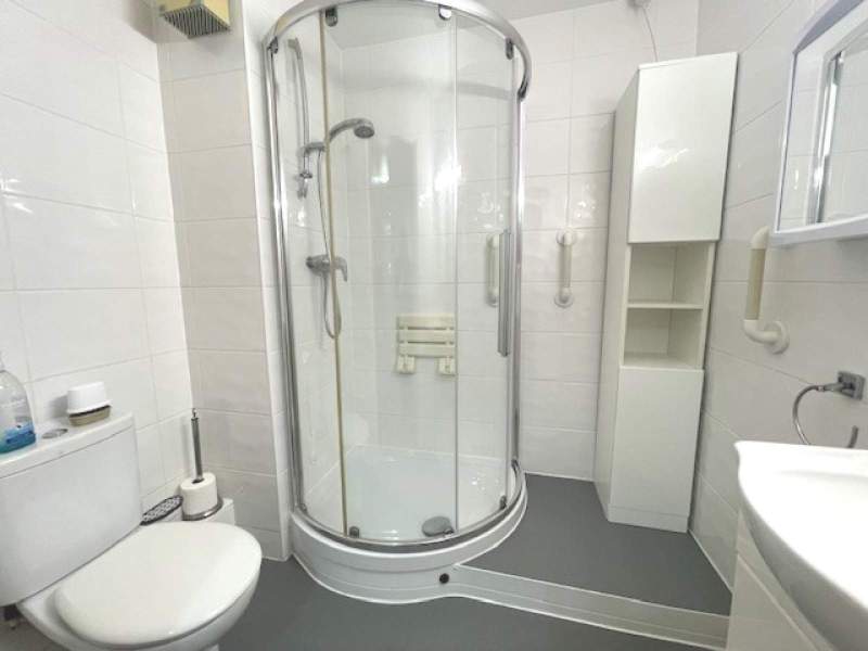 Shower Room/Wc
