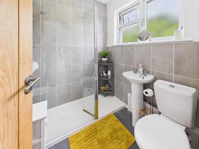Shower Room/Wc