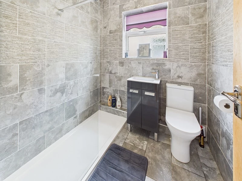 Shower Room/Wc