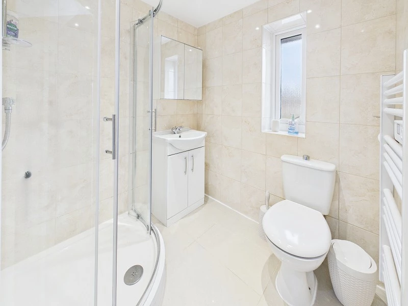 Annexe Shower Room