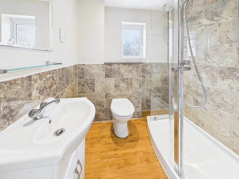 Shower Room/Wc