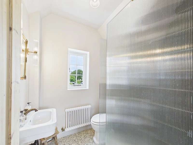 Shower Room/Wc