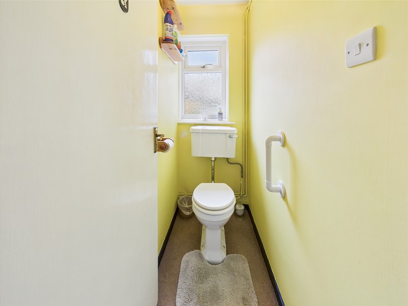 Separate WC
