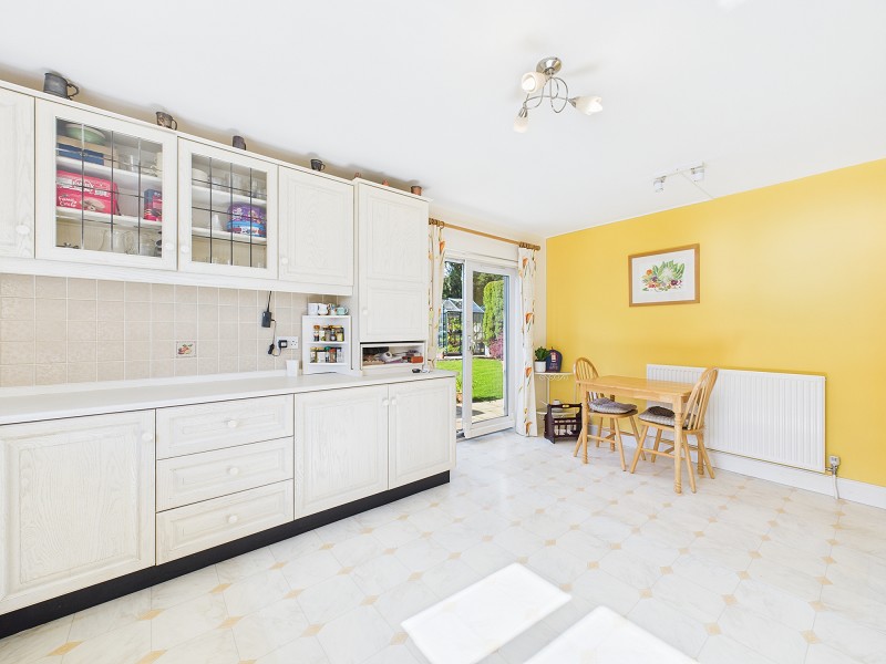 Kitchen and breakfast room