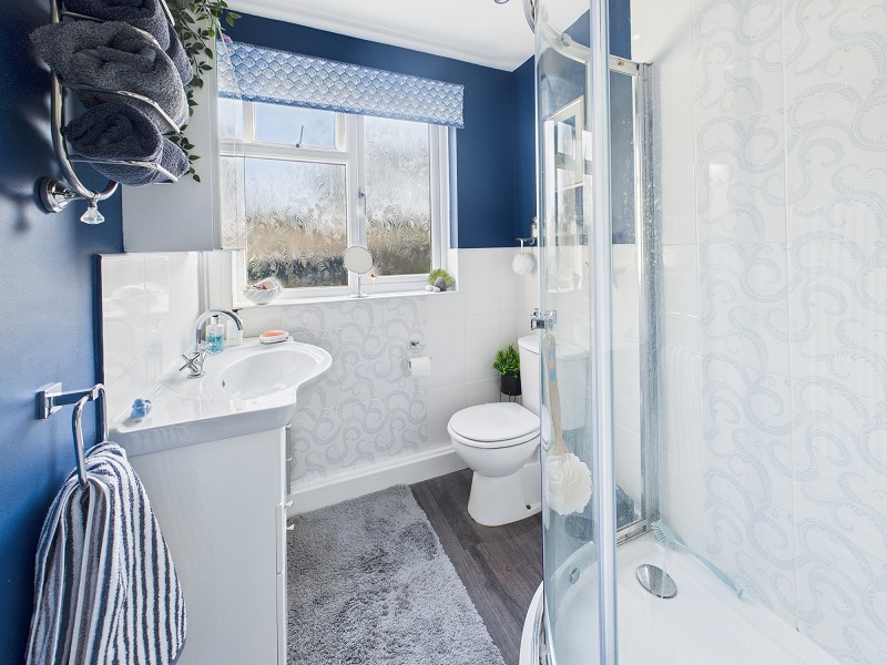 Shower Room/Wc