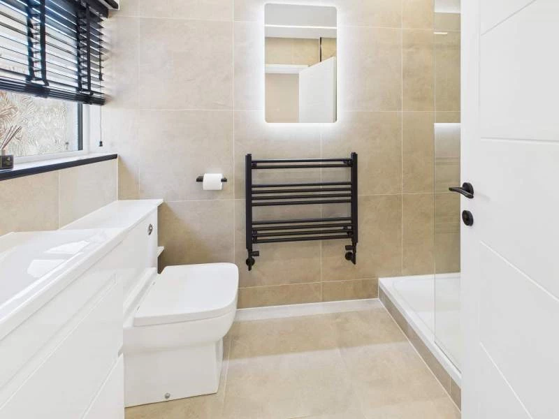 Shower Room/Wc