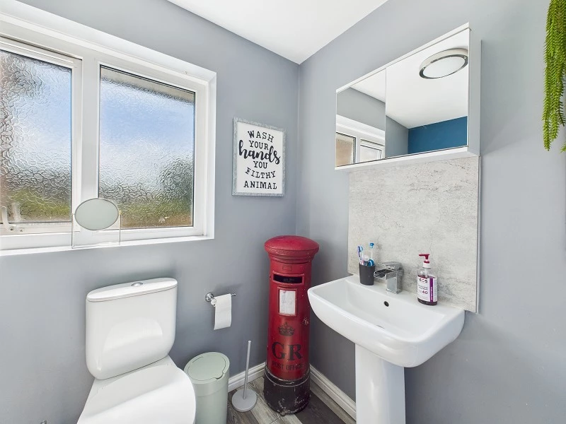 Shower Room/Wc