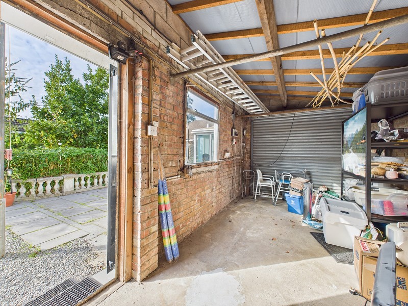 Garage/Workshop/Storage