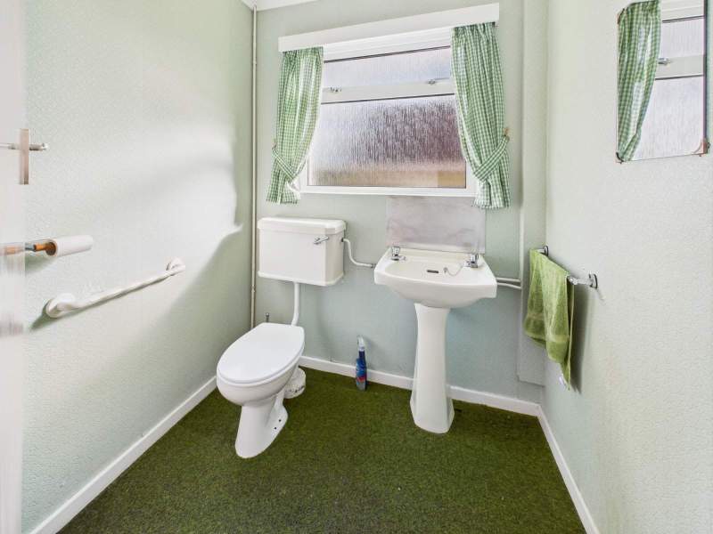 Ground Floor WC