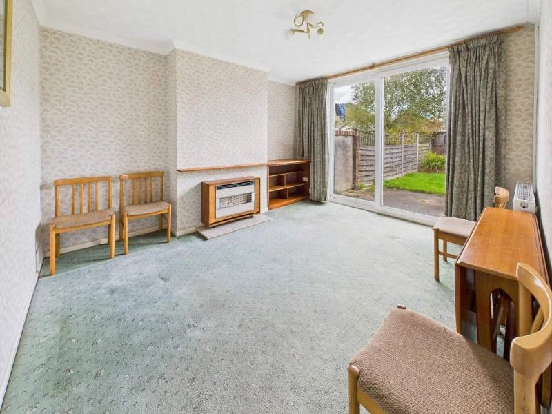 Family room/dining room