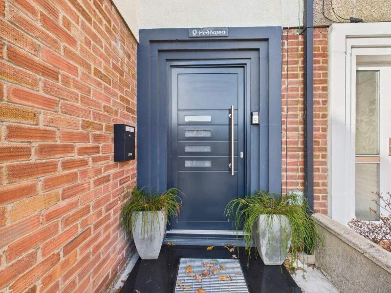 Entrance to property