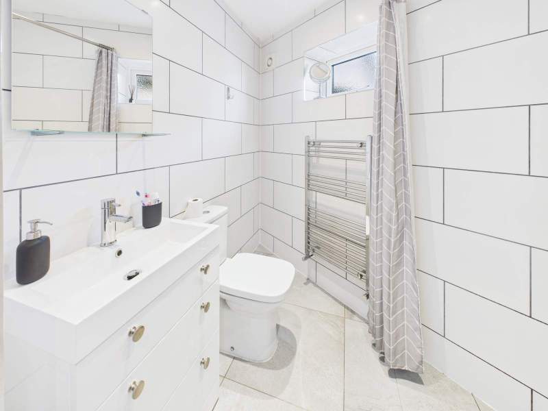 Shower Room/Wc