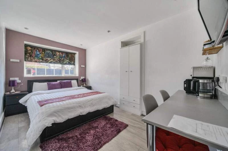 Bedroom 1 with En Suite Shower Room