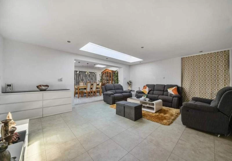 Principal Reception Room