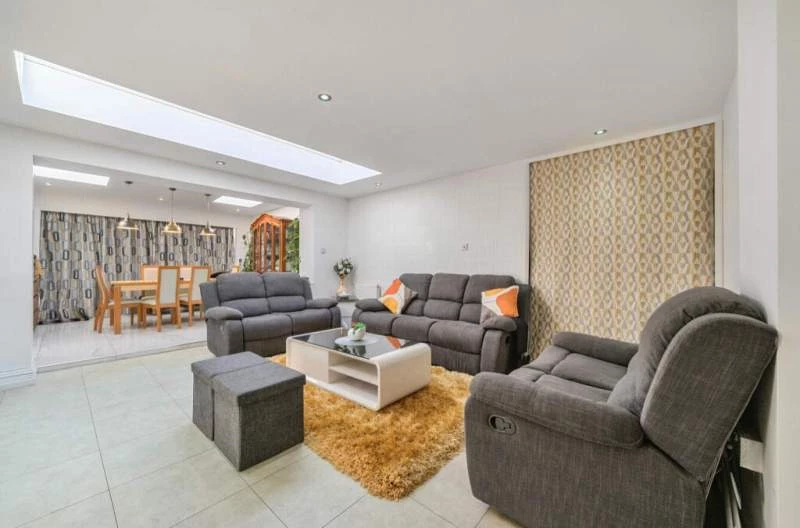 Principle Reception Room second angle