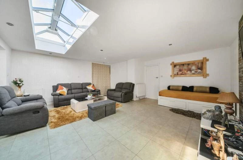Principal Reception Room/Family Room