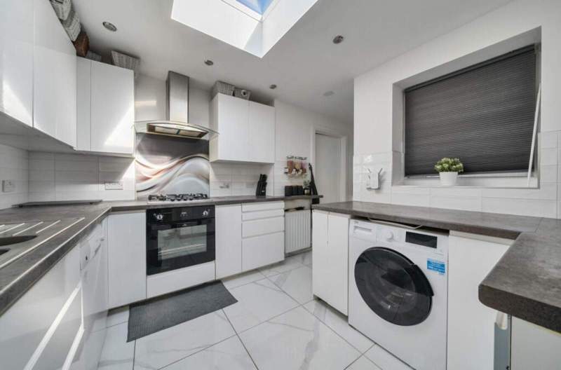 Additional Picture 3