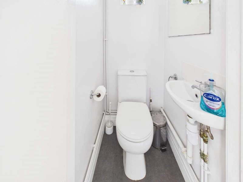 Ground Floor WC