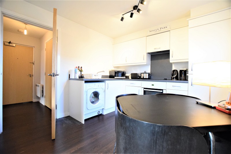 Kitchen/Breakfast Area