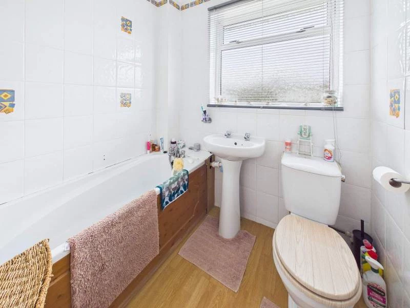 Bathroom 2
