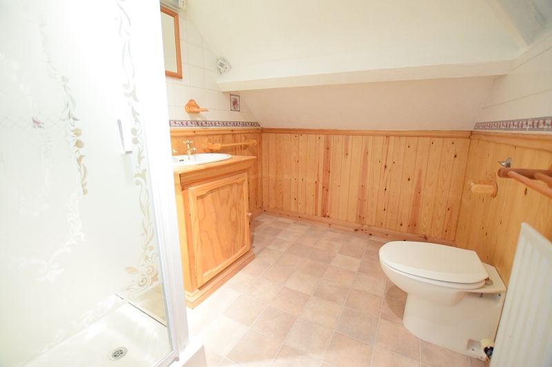 En-suite shower room