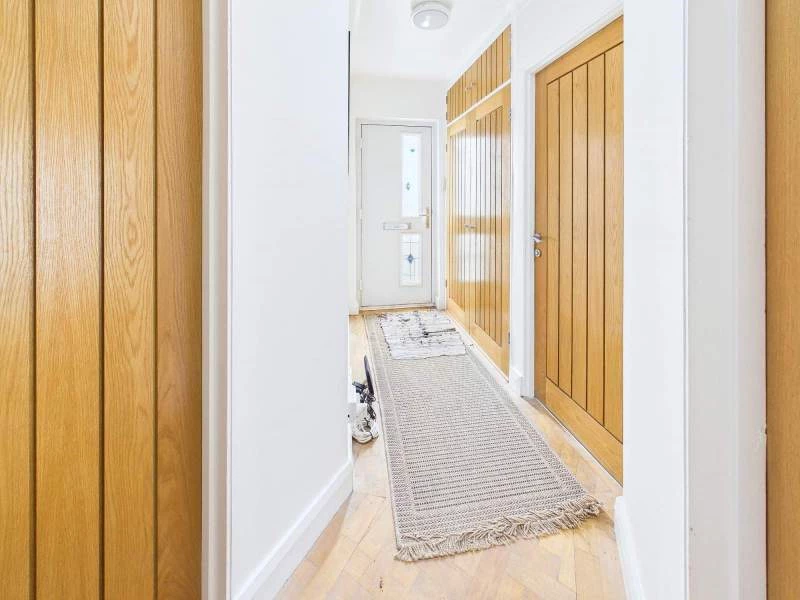 Entrance Hallway 2
